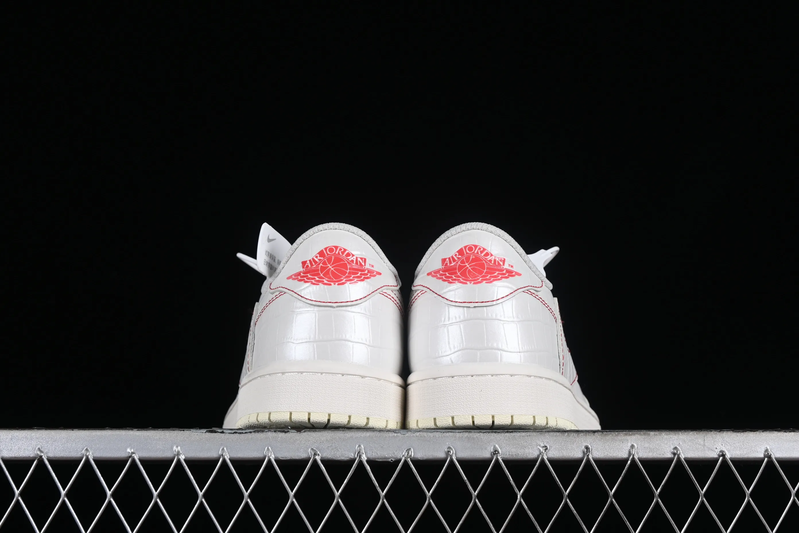 All categories Air Jordan Jordan series basketball shoes Air Jordan 1 Low Travis Scott x Air Jordan 1 Low OG AJ1 Joe 1 undercut low DM7866-601